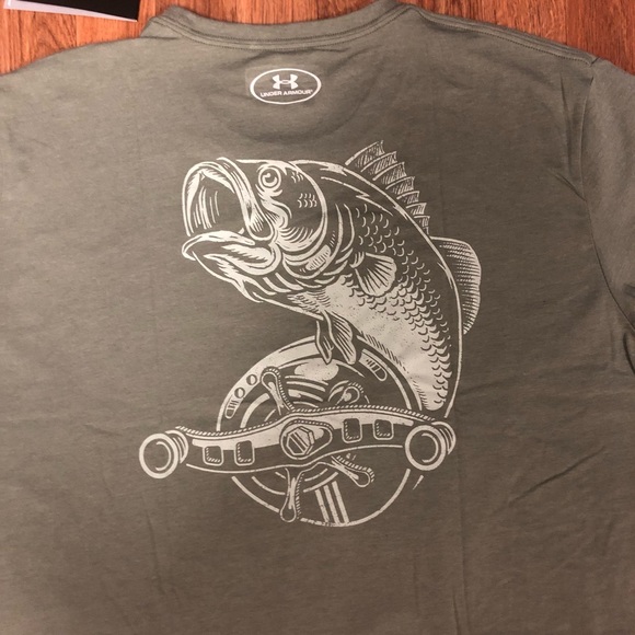 Nwt Under Armour Fishing Tshirt Mens 